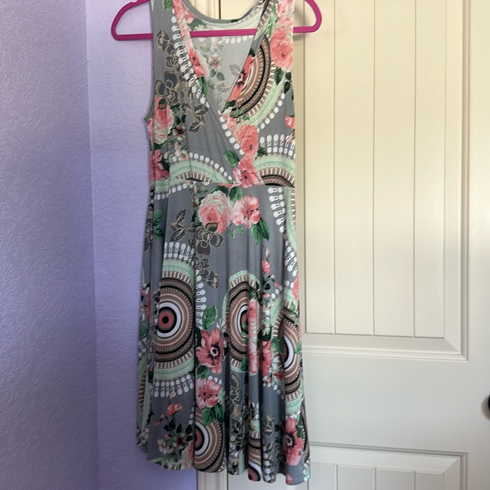 floral v-neck dress